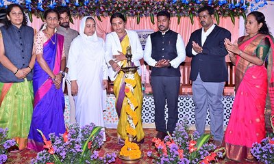 ವೃತ್ತಿಪರ ನೈತಿಕತೆ ಕಾಪಾಡಿಕೊಂಡ ವಕೀಲರು ವಿಶೇಷ ಗೌರವಕ್ಕೆ ಪಾತ್ರರು