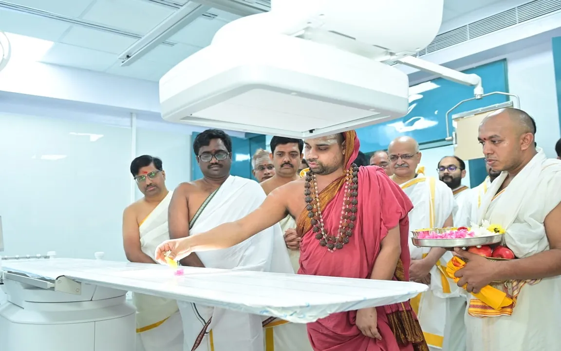 ಶೃಂಗೇರಿಯಲ್ಲಿ ವೈದ್ಯಕೀಯ ಕ್ರಾಂತಿ: ಅತ್ಯಾಧುನಿಕ ಕ್ಯಾಥ್‌ ಲ್ಯಾಬ್‌ ಮತ್ತು ಎಮ್‌ಆರ್‌ʼಐ ಘಟಕ ಉದ್ಘಾಟನೆ