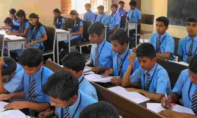 ಎಸ್‌ಎಸ್‌ಎಲ್‌ಸಿ ಟಾಪರ್‌ಗಳಿಗೆ ಸರ್ಕಾರದಿಂದ 50,000 ನಗದು ಪುರಸ್ಕಾರ