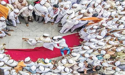 ಲಕ್ಷಾಂತರ ಜನರು ಪಾಲ್ಗೊಳ್ಳುವ ವಾರಕರಿ ಸಂಪ್ರದಾಯ