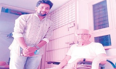 ಭೈರಪ್ಪ ಎಂಬ ಬೋಧಿವೃಕ್ಷದ ಕೆಳಗೆ ಕುಳಿತ ಅದ್ಭುತ ಕ್ಷಣ
