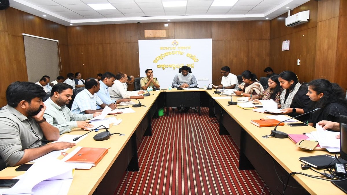 vipattu samiti sabhe