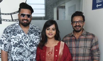 ಅನುಶ್ರೀ ಮದುವೆಯಲ್ಲಿ ಫಿಕ್ಸ್ ಆಗಿತ್ತು ವಿಜಯ್ ರಾಘವೇಂದ್ರ ವೆಬ್‌ ಸೀರೀಸ್!