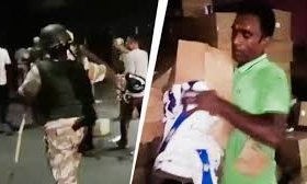ಪ್ರವಾಹ ಪರಿಹಾರ ಸಾಮಗ್ರಿ ಬಚ್ಚಿಟ್ಟ ಆರೋಪ: ಟಿಎಂಸಿ ಕಚೇರಿ ಪುಡಿಪುಡಿ