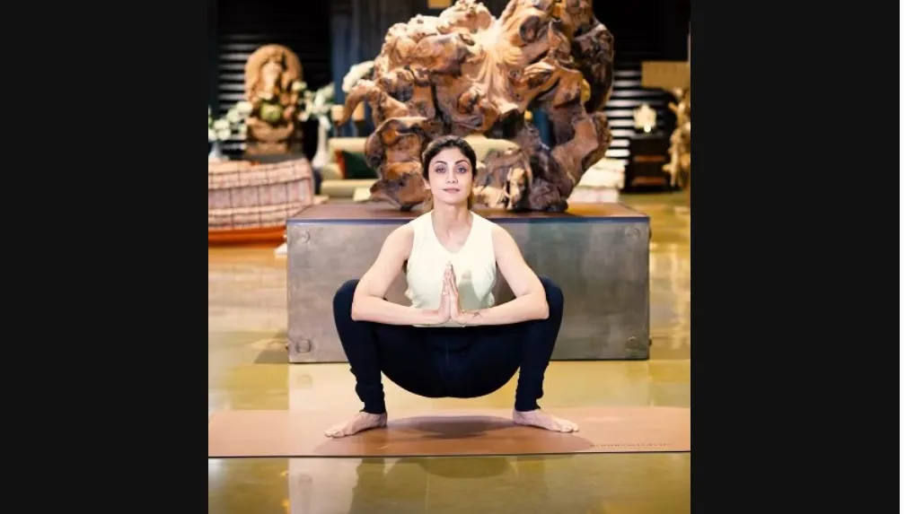 International Yoga Day: ನಟಿಮಣಿಯರಿಂದ ಸಖತ್‌ ಯೋಗ! ಫೋಟೋಸ್‌ ಇಲ್ಲಿವೆ ನೋಡಿ - Image 8