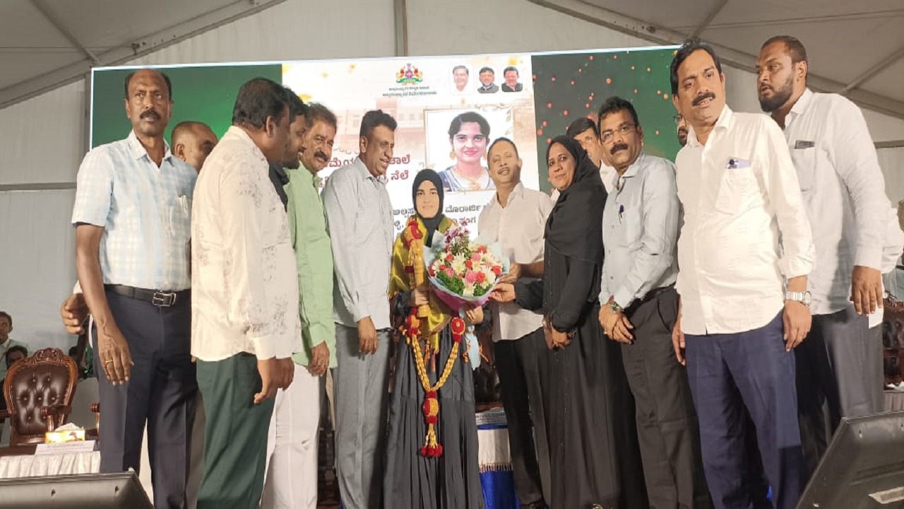 ಸಚಿವ ಎಂ ಸಿ ಸುಧಾಕರ್ ಹಾಗೂ ಬೈರತಿ ಸುರೇಶ್ ರಿಂದ ಅಭಿನಂದನೆ