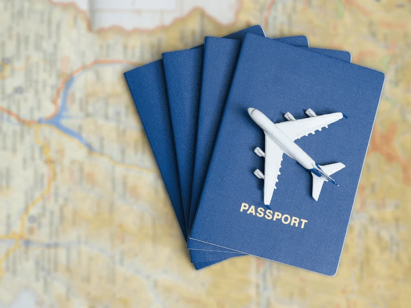 E-Passport: ಈ ಪಾಸ್ಪೋರ್ಟ್ ಅಂದ್ರೆ ಏನು? ವಿಮಾನ ನಿಲ್ದಾಣಗಳಲ್ಲಿ ಏನೆಲ್ಲಾ ಬದಲಾವಣೆಗಳಾಗುತ್ತವೆ? - Image 1