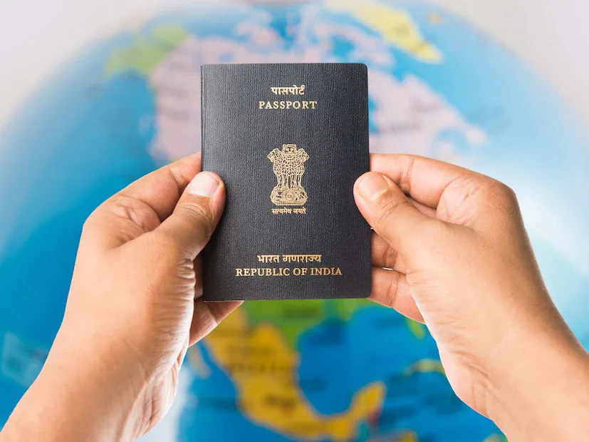 E-Passport: ಈ ಪಾಸ್ಪೋರ್ಟ್ ಅಂದ್ರೆ ಏನು? ವಿಮಾನ ನಿಲ್ದಾಣಗಳಲ್ಲಿ ಏನೆಲ್ಲಾ ಬದಲಾವಣೆಗಳಾಗುತ್ತವೆ? - Image 5