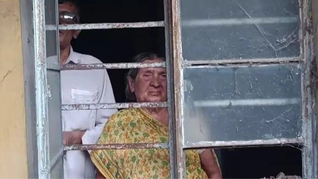 ಆಸ್ತಿ ವಿವಾದ; 15 ತಿಂಗಳು ತಾಯಿ-ಮಗನನ್ನ ಕೂಡಿ ಹಾಕಿದ 'ಕೈ' ನಾಯಕ