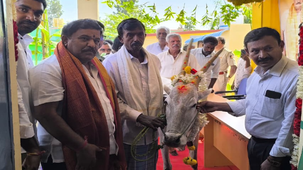 ನೂತನ ಪಶು ಚಿಕಿತ್ಸಾಲಯ ಉದ್ಘಾಟನೆ
