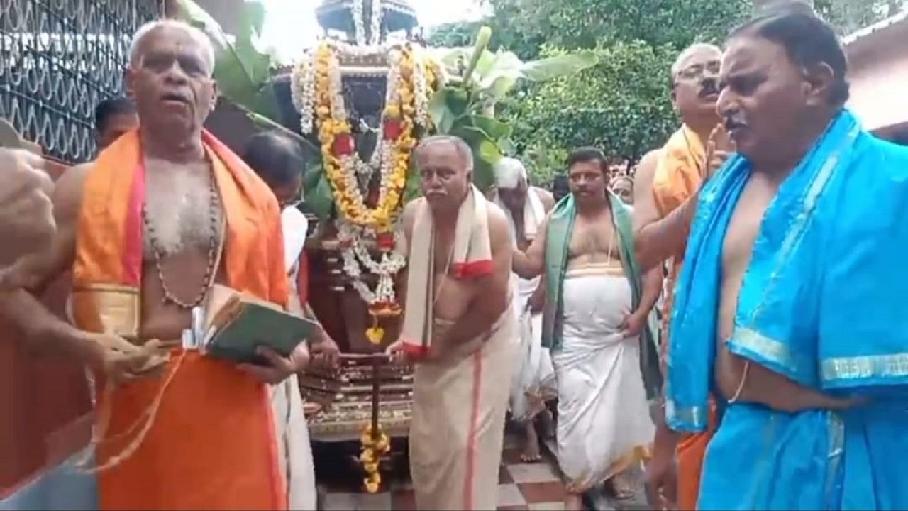 ರಾಯರ ಮಠದಲ್ಲಿ ಪ್ರಹ್ಲಾದ ರಾಜ ರಥೋತ್ಸವ
