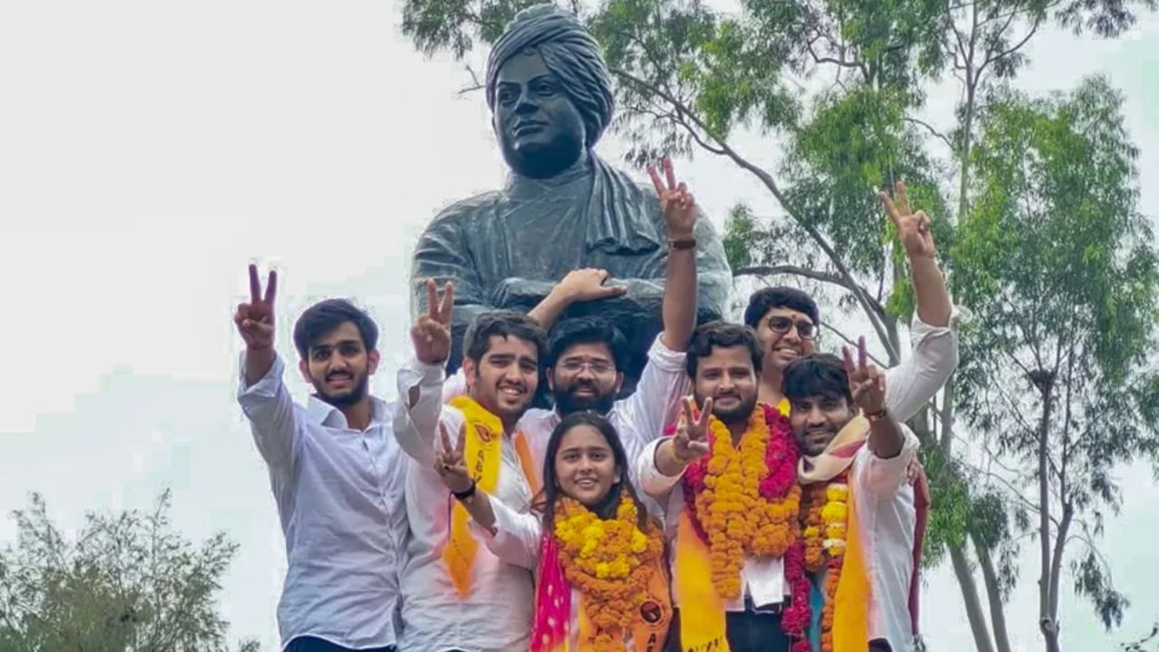 ದೆಹಲಿ ವಿವಿ ಚುನಾವಣೆ: ಎಬಿವಿಪಿಗೆ ಭರ್ಜರಿ ಗೆಲುವು, ಎನ್‌ಎಸ್‌ಯುಐ ಸೋಲು