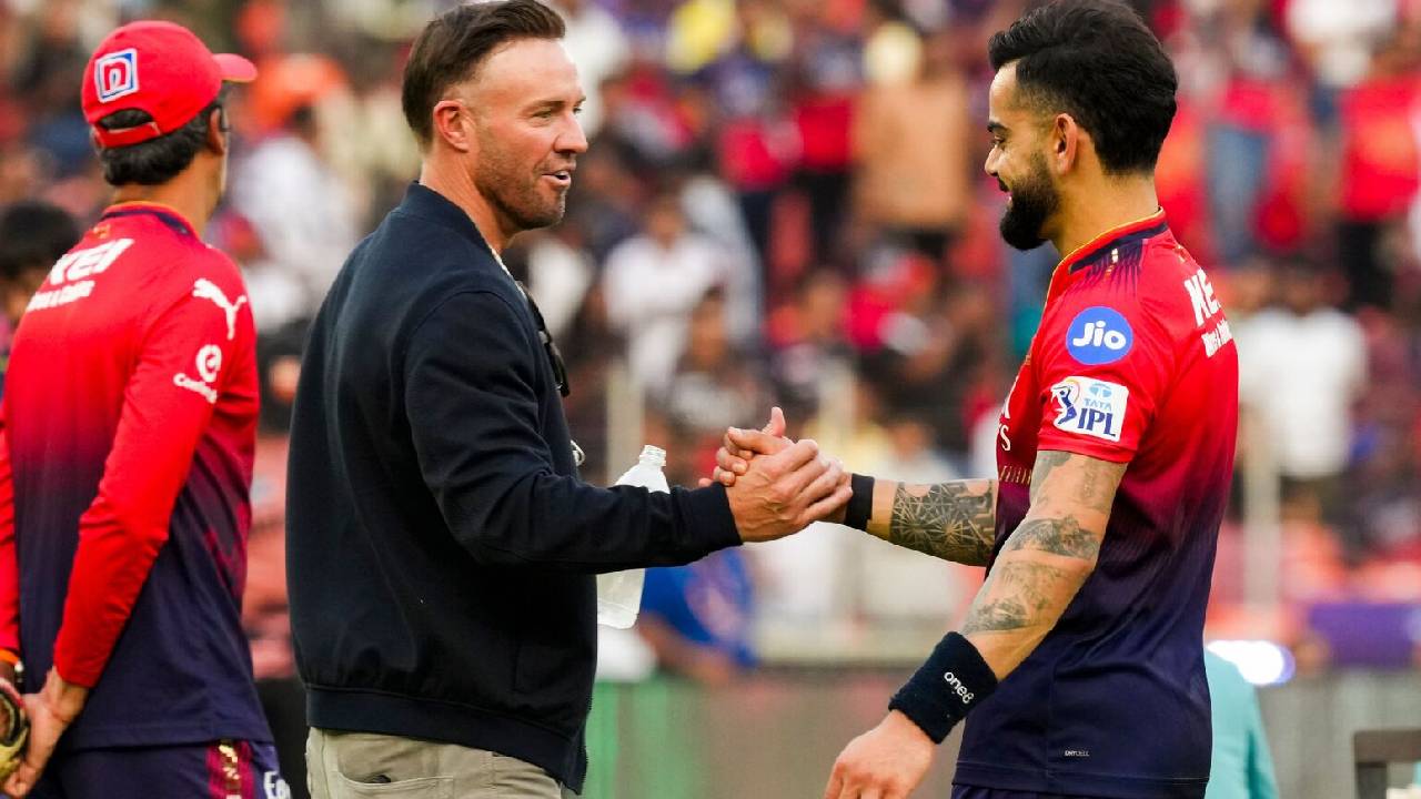 ಆರ್‌ಸಿಬಿಯ ಸಾರ್ವಕಾಲಿಕ ಪ್ಲೇಯಿಂಗ್‌-11 ಪ್ರಕಟಿಸಿದ ವಿರಾಟ್‌ ಕೊಹ್ಲಿ