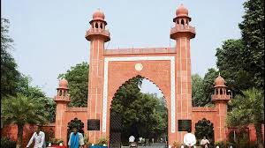 ತಂದೆಯೊಂದಿಗೆ ಮಾತನಾಡುತ್ತಲೇ ವಿದ್ಯಾರ್ಥಿನಿ ಆತ್ಮಹತ್ಯೆ