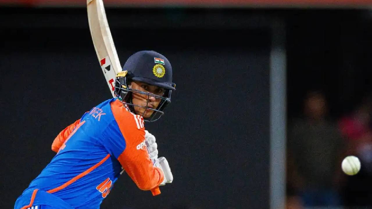 IND vs AUS: ಟಿ20ಯಲ್ಲಿ ವಿಶೇಷ ದಾಖಲೆ ಬರೆದ ಅಭಿಷೇಕ್‌ ಶರ್ಮ