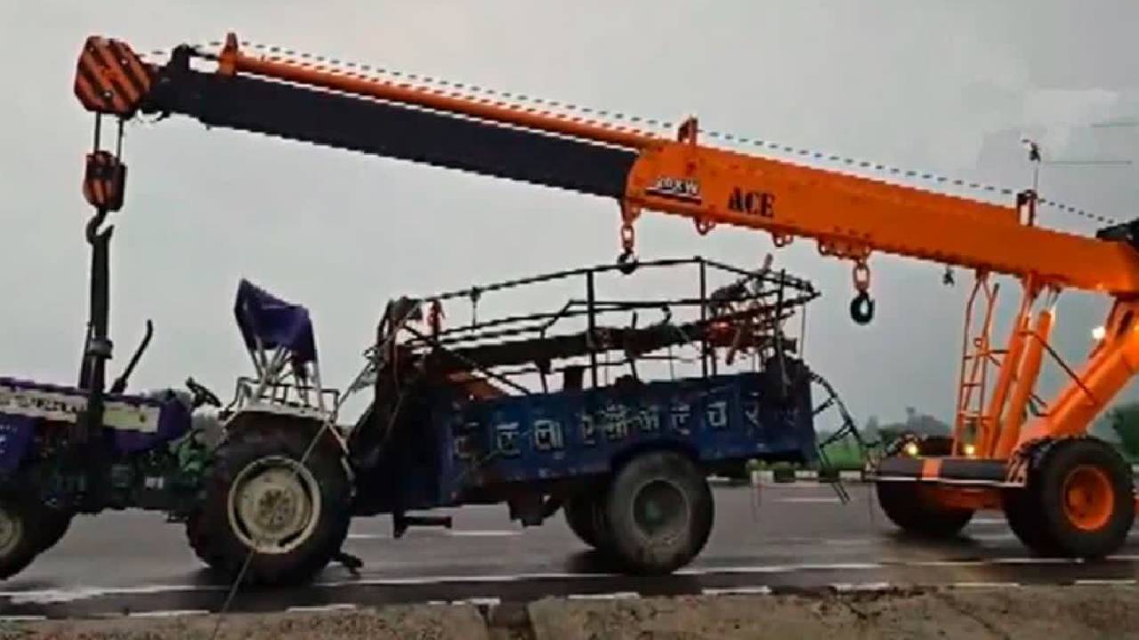 ಟ್ರಕ್-ಟ್ರ್ಯಾಕ್ಟರ್ ನಡುವೆ ಅಪಘಾತ, 8 ಮಂದಿ ಸಾವು