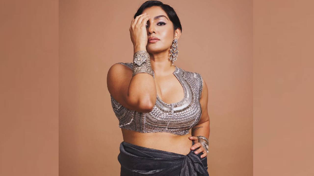 Star Fashion 2026: ಬೆರಗು ಮೂಡಿಸಿದ ಮಿಲನ ಚಿತ್ರ ನಟಿ ಪಾರ್ವತಿಯ ಫ್ಯಾಷನ್‌ - Image 5