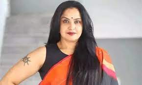 Actress Pragathi: 49ನೇ ವಯಸ್ಸಲ್ಲೂ ಸಕತ್ ಫಿಟ್ ಆಗಿ ಕಮ್ಬ್ಯಾಕ್ ಮಾಡಿದ ಸ್ಟಾರ್ ನಟಿ; ಫ್ಯಾನ್ಸ್ ದಿಲ್ ಖುಷ್ - Image 3