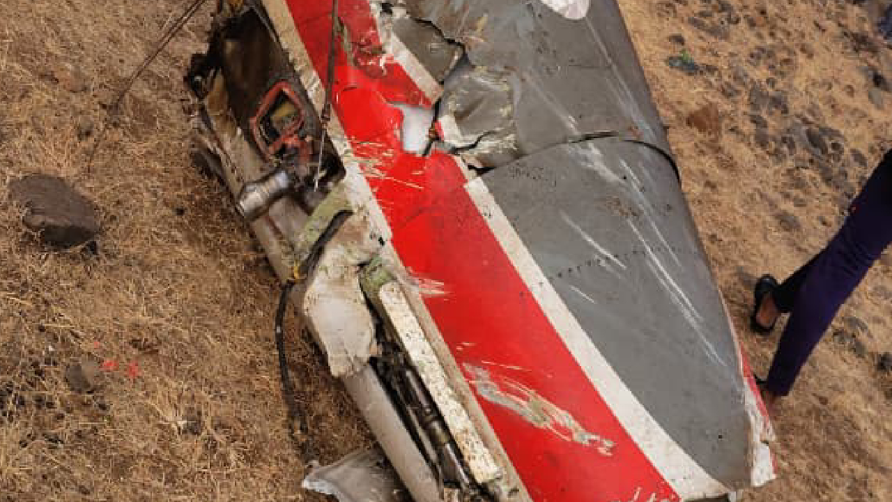 ದುರಂತ ಅಂತ್ಯ ಕಂಡ "ಮಹಾ" ರಾಜಕೀಯ ಚಾಣಕ್ಯ; ವಿಮಾನ ಅಪಘಾತದ ಫೋಟೋಗಳು ಮನಕಲಕುವಂತಿದೆ - Image 2