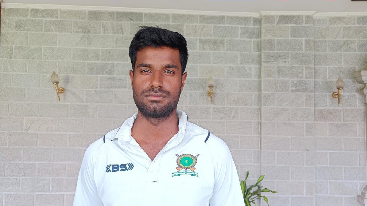 ಸತತ 8 ಸಿಕ್ಸರ್‌, 11 ಎಸೆತಗಳಲ್ಲಿ ಅರ್ಧಶತಕ ಸಿಡಿಸಿದ ಆಕಾಶ್‌ ಚೌಧರಿ!