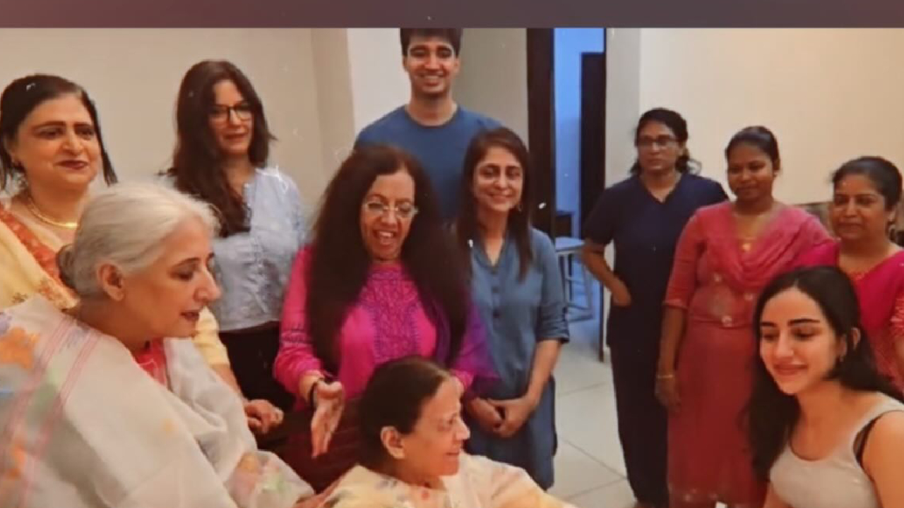 ತಾಯಂದಿರ ದಿನಾಚರಣೆ ಮಾಡಿದ ಆಮಿರ್ ಖಾನ್