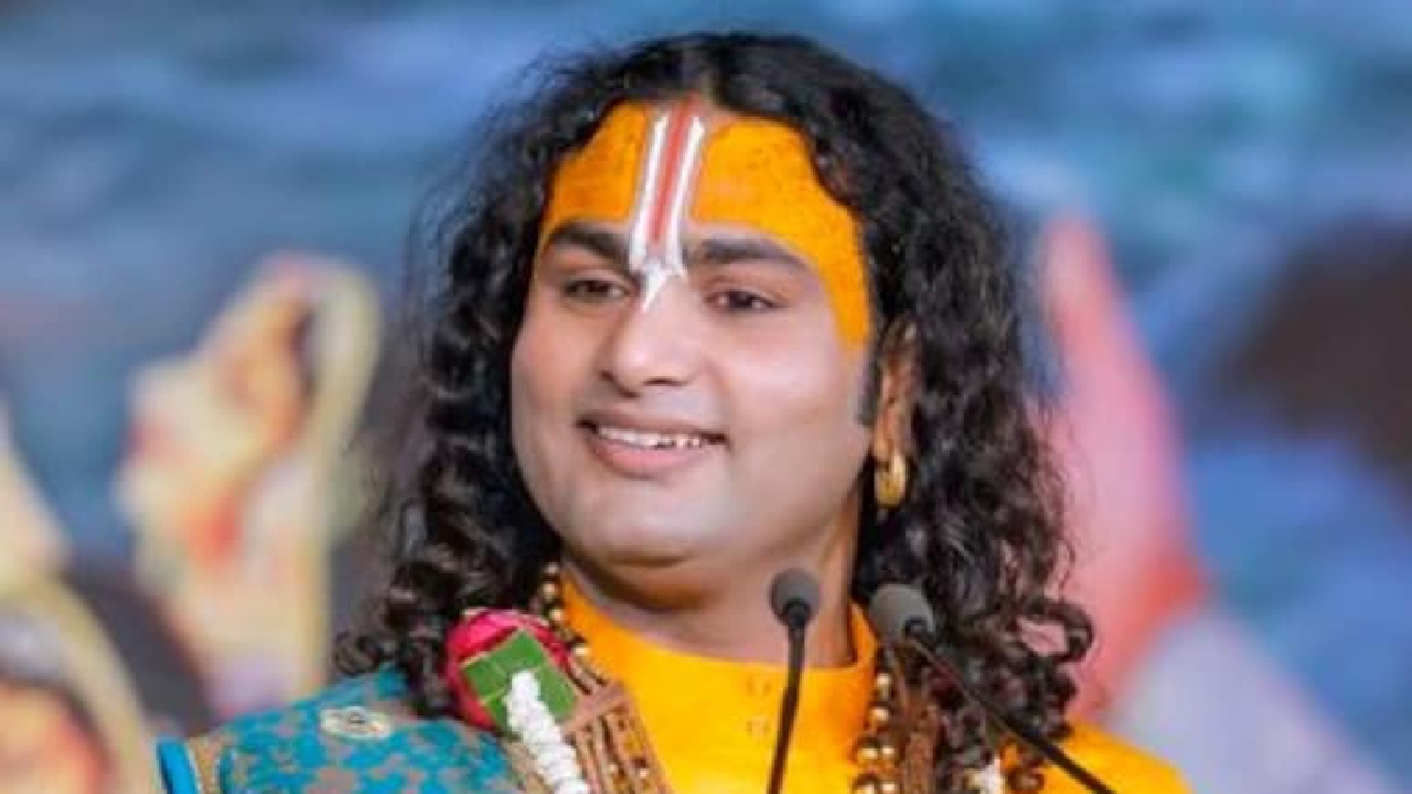 ಮಹಿಳೆಯರ ಕುರಿತು ಅಸಭ್ಯ ಹೇಳಿಕೆ ನೀಡಿದ್ರಾ ಬಾಬಾ ಅನಿರುದ್ಧಾಚಾರ್ಯ?