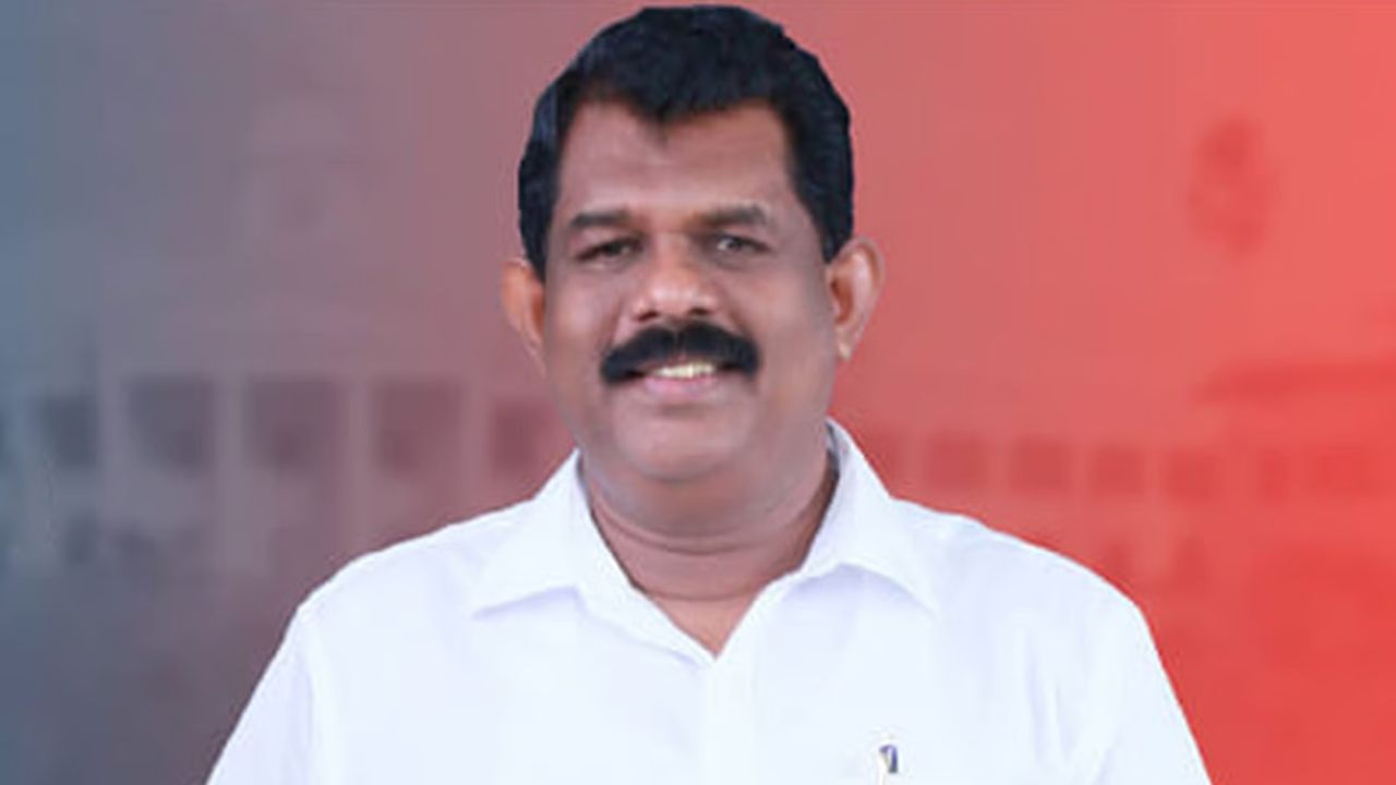 ಒಳ ಉಡುಪಿನ ಗಾತ್ರ ಬದಲಾಯಿಸಿದ ಶಾಸಕ ಅನರ್ಹ