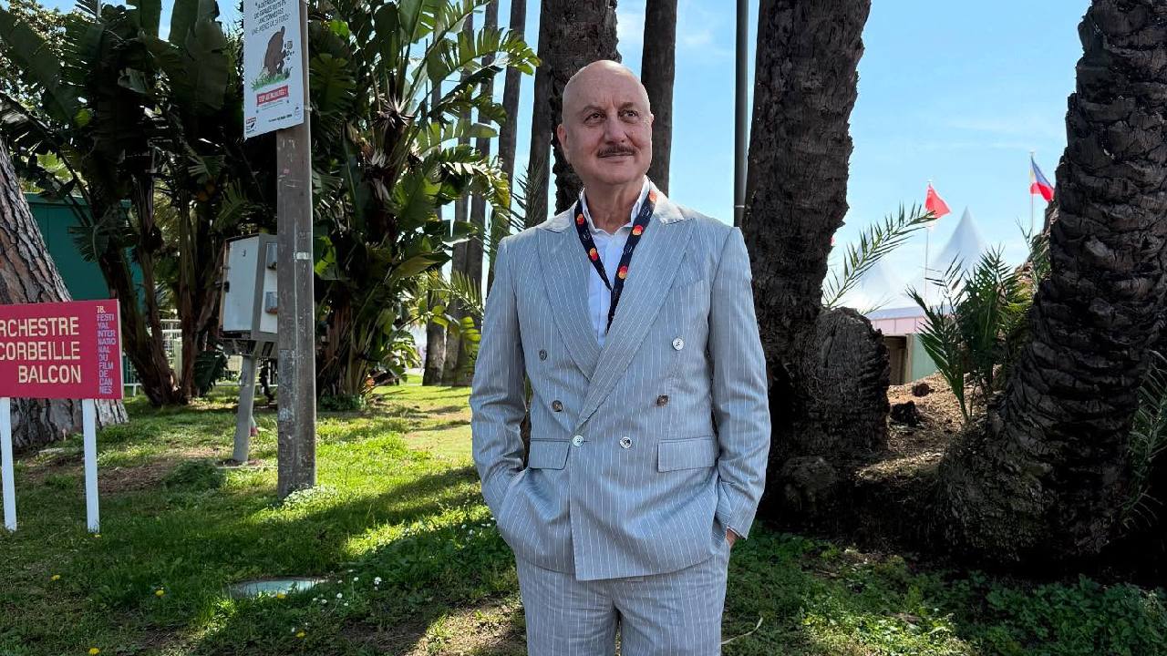 Cannes 2025: ಕೇನ್ಸ್ ಚಲನಚಿತ್ರೋತ್ಸವದಲ್ಲಿ ಬಾಲಿವುಡ್ ತಾರೆಯರ ಗ್ರ್ಯಾಂಡ್ ಎಂಟ್ರಿ - Image 4