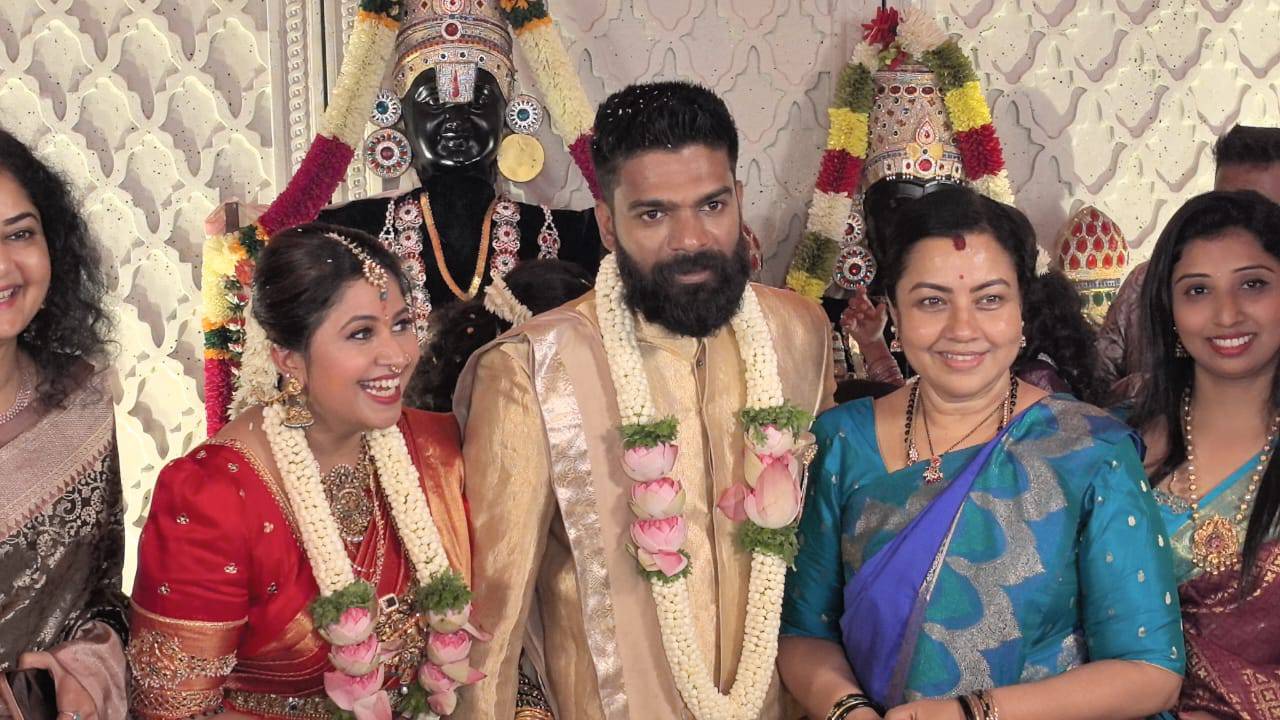 Anchor Anushree: ಅನುಶ್ರೀ ಮದುವೆಗೆ ಯಾರೆಲ್ಲ ಬಂದಿದ್ರು ಗೊತ್ತಾ? ಫೋಟೋ ನೋಡಿ - Image 1