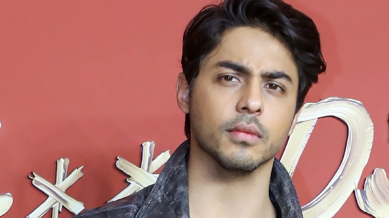 ಶಾರುಖ್‌ ಖಾನ್‌ ಪುತ್ರ ಆರ್ಯನ್‌ ವಿರುದ್ಧ ದೂರು ದಾಖಲು