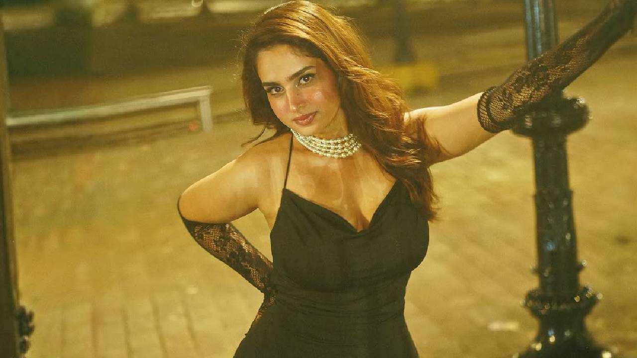 Ayesha Khan: ಬಾಲಿವುಡ್ ನಟಿ ಆಯೇಷಾ ಖಾನ್ ಬೋಲ್ಡ್ ಫೋಟೊ ಶೂಟ್; ನೆಟ್ಟಿಗರು ಫಿದಾ! - Image 1