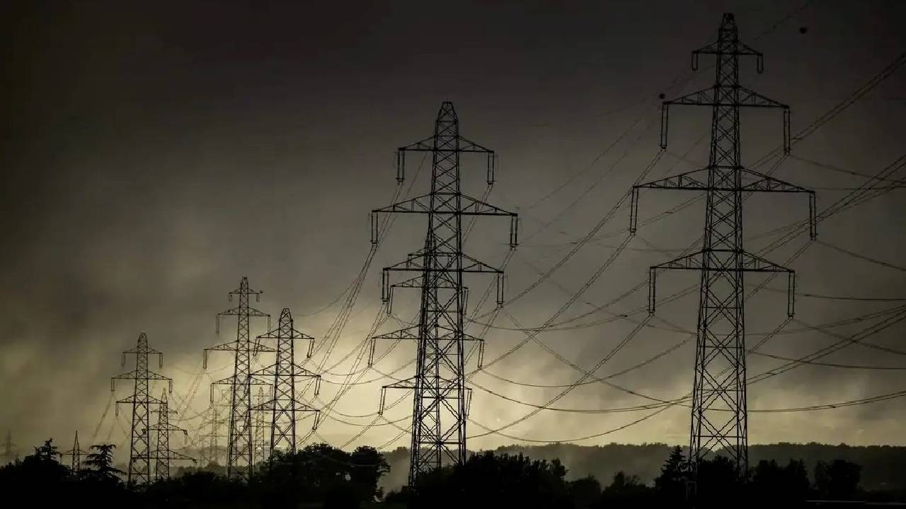 Bengaluru Power Cut: ಬೆಂಗಳೂರಿನ ಈ ಪ್ರದೇಶಗಳಲ್ಲಿ ನಾಳೆ, ನಾಡಿದ್ದು ಕರೆಂಟ್‌ ಇರಲ್ಲ