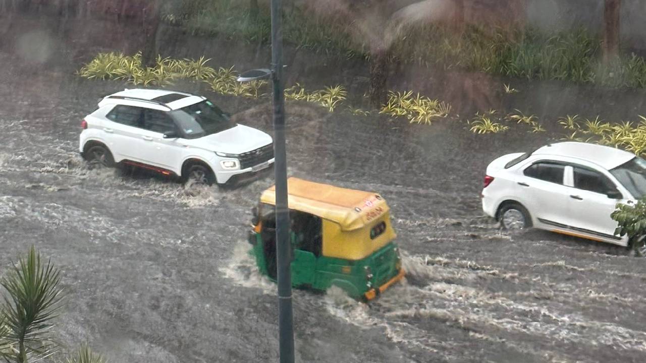 Karnataka Rains: ಹವಾಮಾನ ವರದಿ; ಇಂದು ಬೆಂಗಳೂರು, ಕೊಡಗು ಸೇರಿ ವಿವಿಧ ಜಿಲ್ಲೆಗಳಲ್ಲಿ ಭಾರಿ ಮಳೆ ನಿರೀಕ್ಷೆ