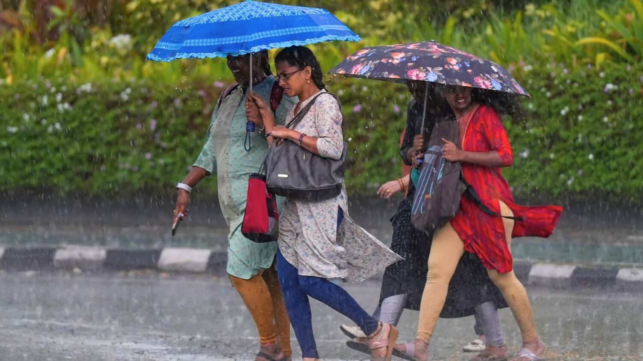 ನಾಳೆ ಕರಾವಳಿ, ಉತ್ತರ ಒಳನಾಡಿನ ಜಿಲ್ಲೆಗಳಲ್ಲಿ ಮಳೆ ಸಂಭವ