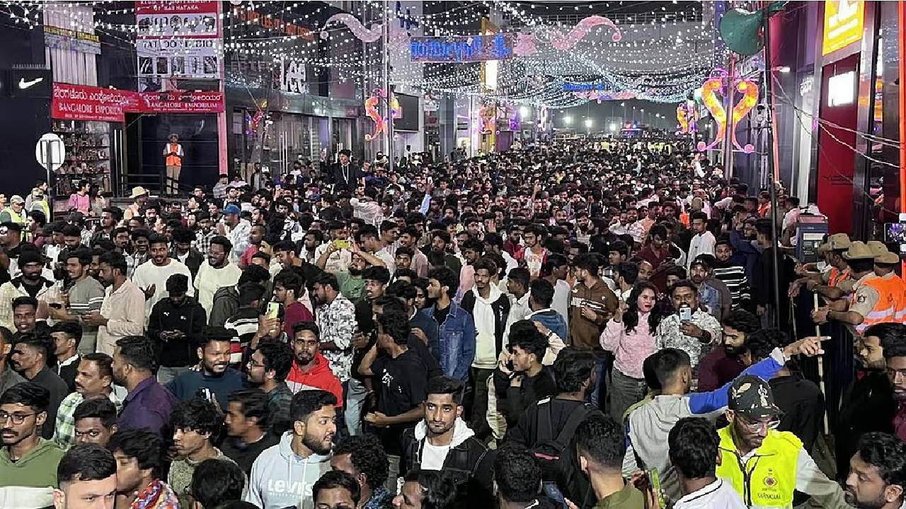 New year 2026: ನಗರದಾದ್ಯಂತ ಸಂಭ್ರಮಾಚರಣೆ, ಕೆಲ ಯುವಕರ ಪುಂಡಾಟ, ಅನುಚಿತ ವರ್ತನೆ