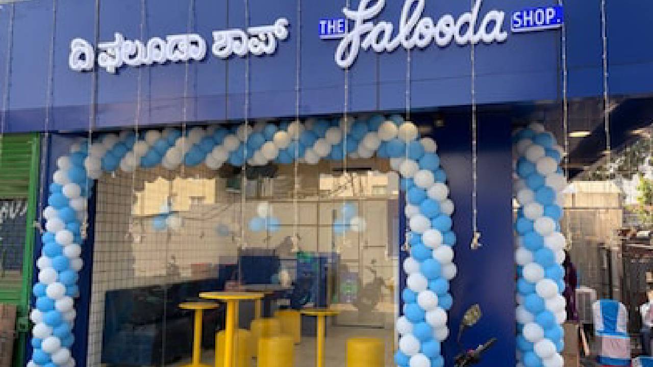 ಕಂಪನಿ ಕೆಲಸ ತೊರೆದು ಫಲೂದಾ ಮಾರಾಟ ಮಾಡಿದ ವ್ಯಕ್ತಿ ಇಂದು ಕೋಟ್ಯಾಧಿಪತಿ!