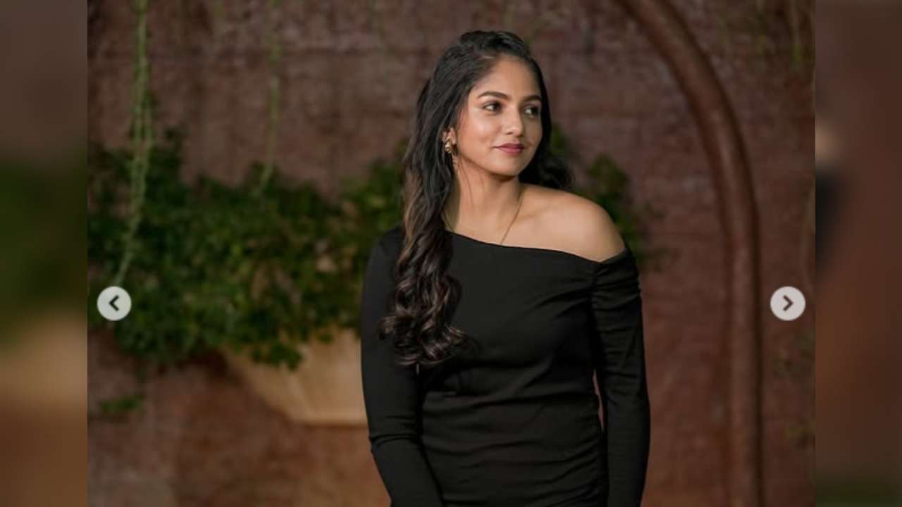 Bhavya Gowda: ಕರ್ಣನ ನಾಯಕಿ ಭವ್ಯಾ ಗೌಡ ಹೊಸ ಫೋಟೋ ಶೂಟ್: ನಿಟ್ಟಿಸಿರು ಬಿಟ್ಟ ಫ್ಯಾನ್ಸ್ - Image 3