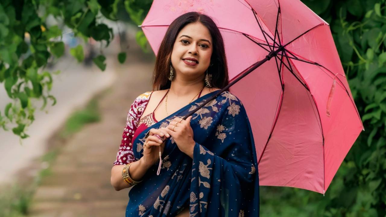 Blouse Fashion 2025: ಮಾನಿನಿಯರ ಮನ ಗೆದ್ದ  ಮಧುಬಾಲ ಸೀರೆ ಬ್ಲೌಸ್‌ - Image 5