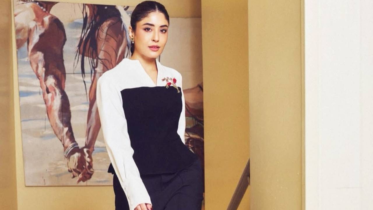 Winter Fashion 2025: ವಿಂಟರ್‌ನಲ್ಲಿ ಕಾಣಿಸಿಕೊಂಡ ಶರ್ಟ್ ಶೈಲಿಯ ಕಾರ್ಸೆಟ್‌ ಟಾಪ್‌ - Image 3