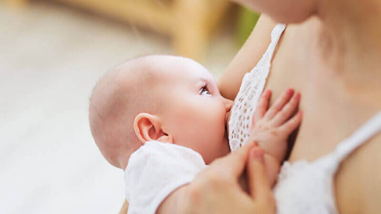 ಎದೆಹಾಲು ಉಣಿಸುವುದರಿಂದ ದಪ್ಪ ಆಗ್ತಾರಾ? ಇಲ್ಲಿದೆ ಉತ್ತರ