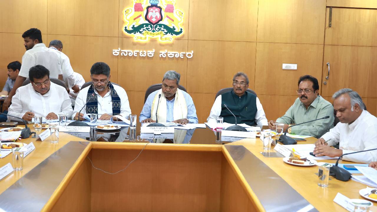 Job creation: ರಾಜ್ಯದಲ್ಲಿ 15,441 ಕೋಟಿ ಬಂಡವಾಳ ಹೂಡಿಕೆಗೆ ಅನುಮೋದನೆ; 5,277 ಉದ್ಯೋಗ ಸೃಷ್ಟಿ