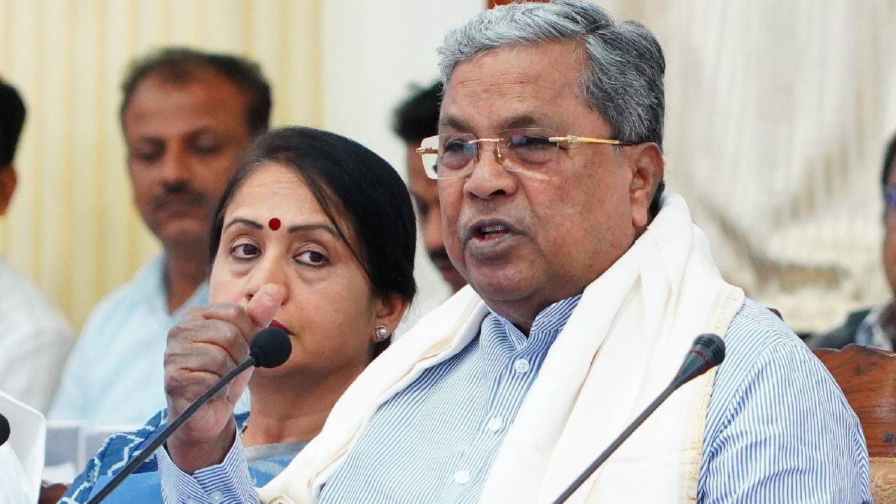 ಕೆರೆ ಒತ್ತುವರಿ ತೆರವುಗೊಳಿಸದ್ದಕ್ಕೆ ಡಿಸಿ, ಸಿಇಒಗಳ ವಿರುದ್ಧ ಸಿಎಂ ಗರಂ