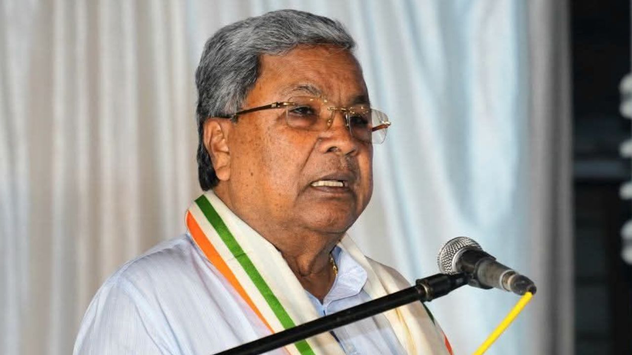 ಕುರ್ಚಿ ಕದನ; ನನ್ನನ್ನು ಯಾರೂ ಅಲುಗಾಡಿಸಲು ಸಾಧ್ಯವಿಲ್ಲ ಎಂದ ಸಿಎಂ ಸಿದ್ದರಾಮಯ್ಯ