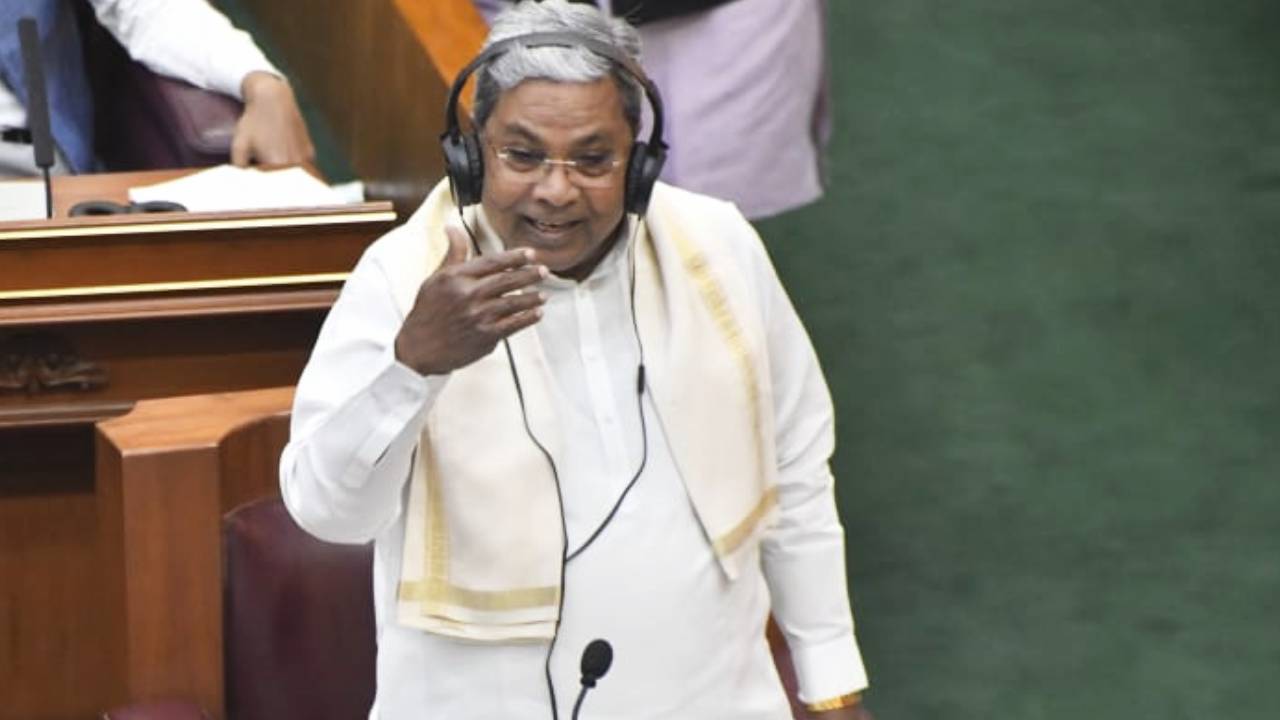 Karnataka CM Row: ಹೈಕಮಾಂಡ್ ಹೇಳುವ ತನಕವೂ ನಾನೇ ಮುಖ್ಯಮಂತ್ರಿ ಎಂದ ಸಿದ್ದರಾಮಯ್ಯ