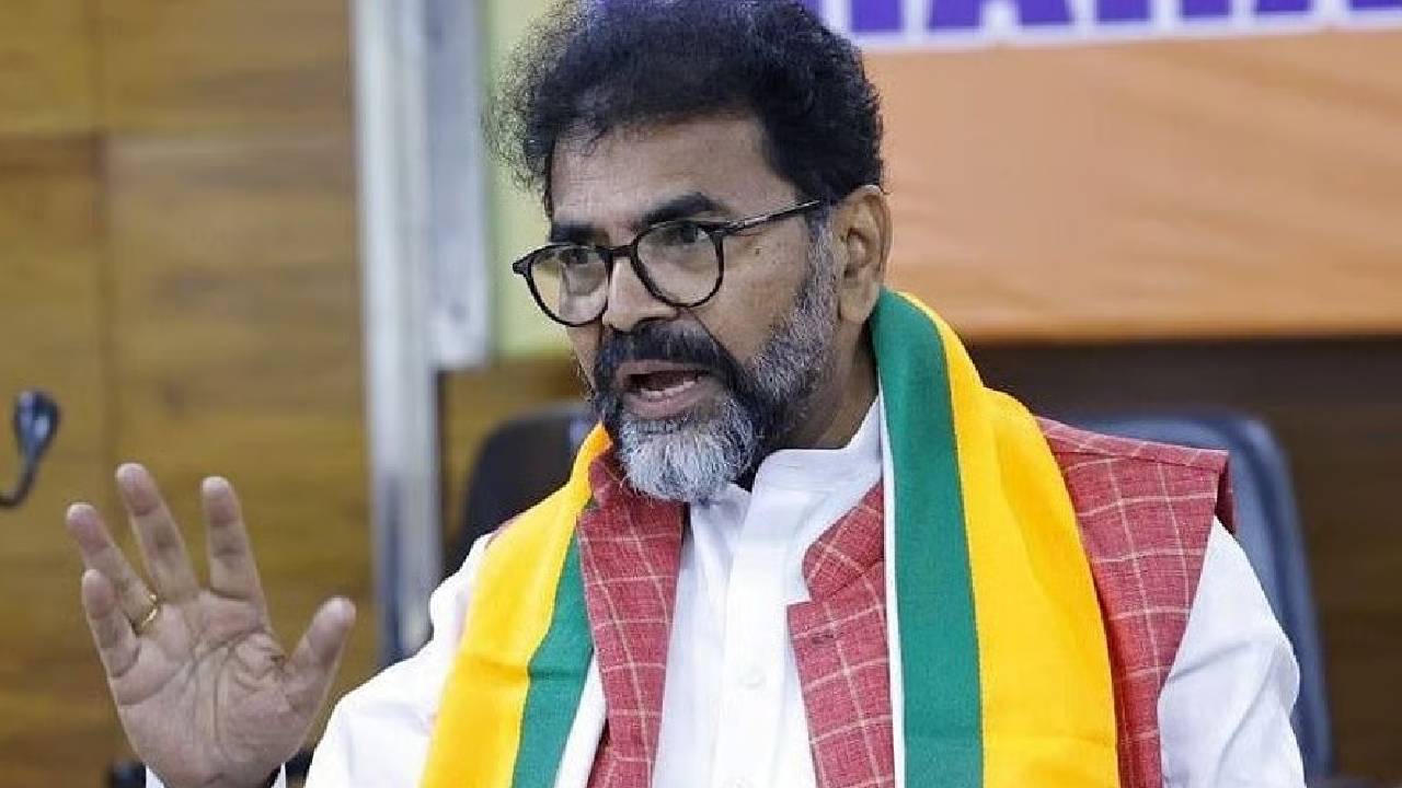 ಜಾತಿ ಸಂಘರ್ಷಕ್ಕೆ ಸಿಎಂ ಸಿದ್ದರಾಮಯ್ಯ ಕುಮ್ಮಕ್ಕು: ಛಲವಾದಿ ನಾರಾಯಣಸ್ವಾಮಿ