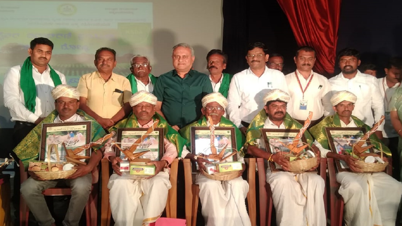 ಪೂರ್ವಜರ ಮಾದರಿಯ ಸಾವಯವ ಕೃಷಿಗೆ ಶಾಸಕ ಸಿ.ಬಿ.ಸುರೇಶಬಾಬು ಕರೆ