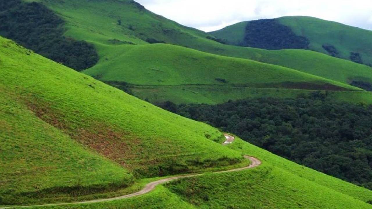 ಚಿಕ್ಕಮಗಳೂರಿನಲ್ಲಿ ವಾಹನಗಳ ಪ್ರವೇಶಕ್ಕೆ ಮಿತಿ; ಹೊಸ ರೂಲ್ಸ್ ಏನಿದೆ?