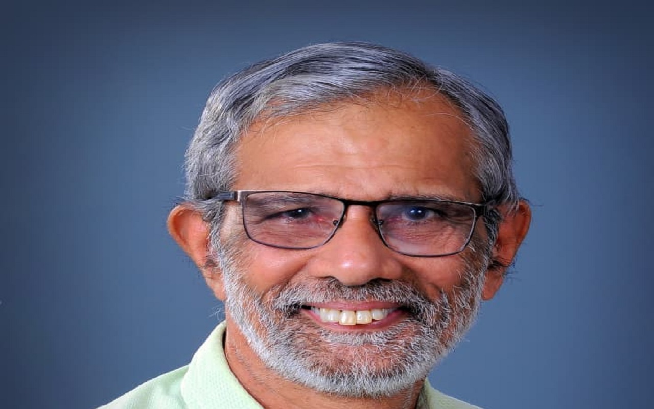 Sirsi News: ಹಾಸ್ಯಗಾರರ ಕೃತಿಗೆ ಇನ್ನೊಂದು ಗರಿ