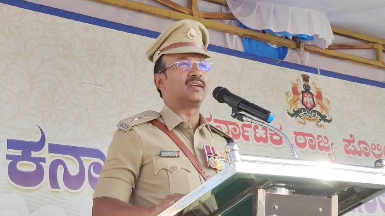 12th BN KSRP Tumkur: ಗಡಿ ಕಾಯೋ ಸೈನಿಕರಷ್ಟೇ ಶಾಂತಿ-ಸುವ್ಯವಸ್ಥೆ ಕಾಪಾಡುವ ಪೊಲೀಸರೂ ಮುಖ್ಯ: ಕಮಾಂಡೆಂಟ್ ಹಂಜಾ ಹುಸೇನ್