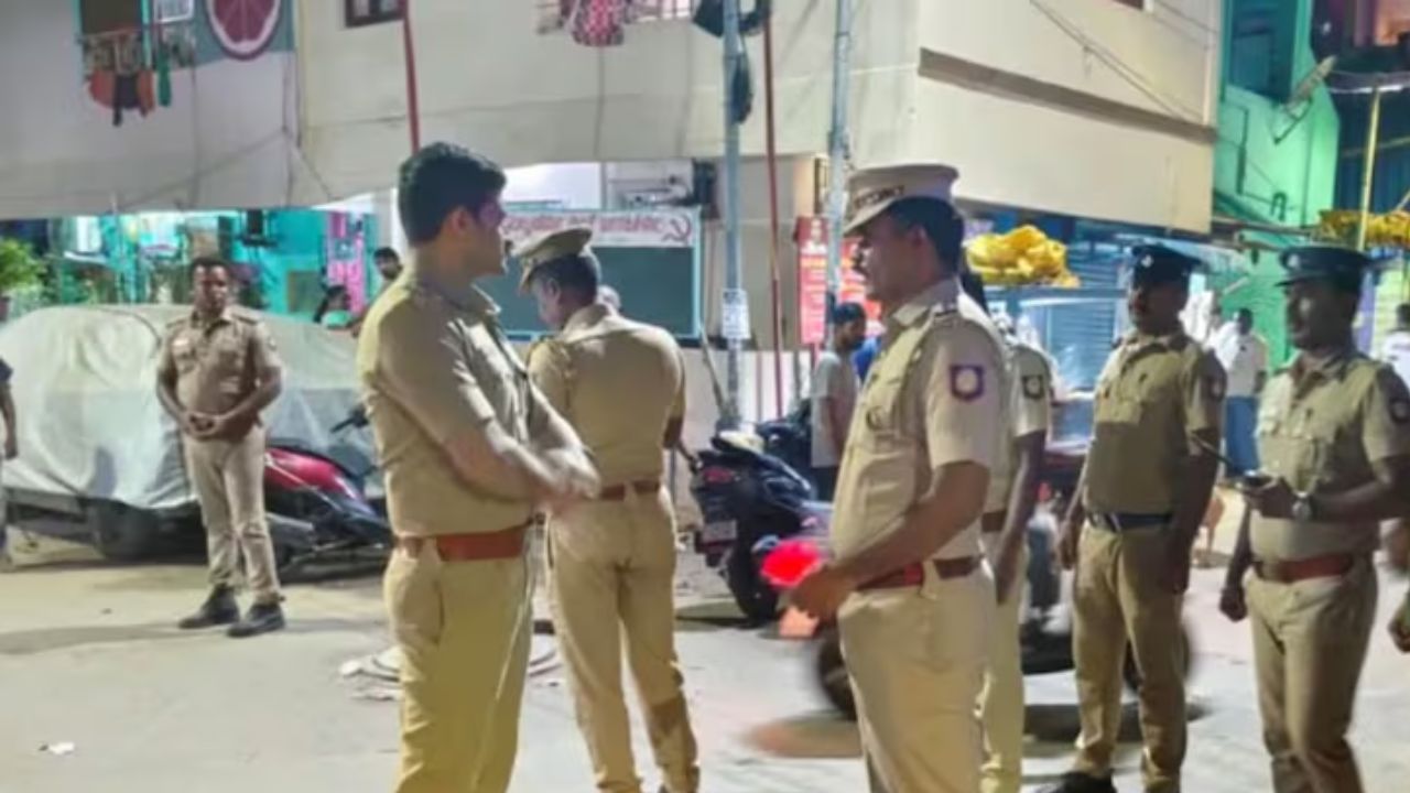 ಇನ್‌ಸ್ಟಾಗ್ರಾಮ್ ಮೂಲಕ ವಿದ್ಯಾರ್ಥಿನಿಗೆ ಶಿಕ್ಷಕನಿಂದ ಲೈಂಗಿಕ ದೌರ್ಜನ್ಯ; ಬಂಧನ